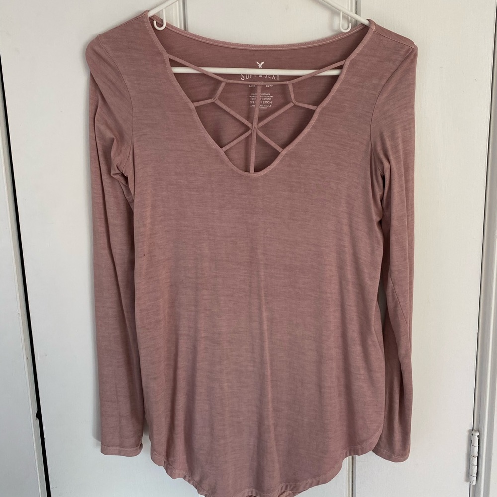 American Eagle Soft and Sexy Tee - Picture 2 of 3